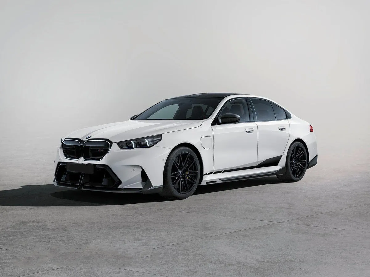Aero Republic MP Style Side Skirts for BMW M5 M5C G90 2024-ON Carbon Fiber