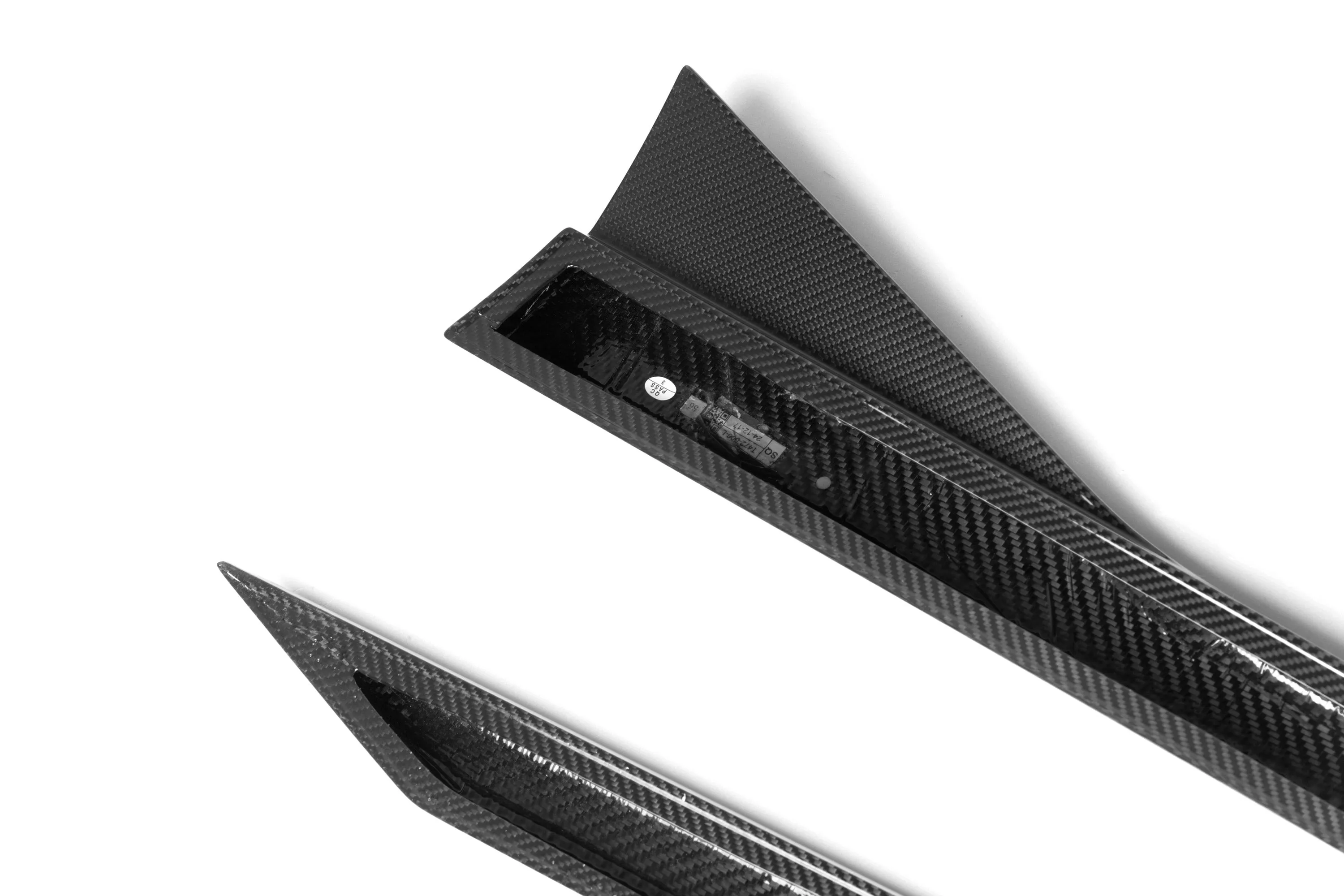 Aero Republic MP Style Side Skirts for BMW M5 M5C G90 2024-ON Carbon Fiber