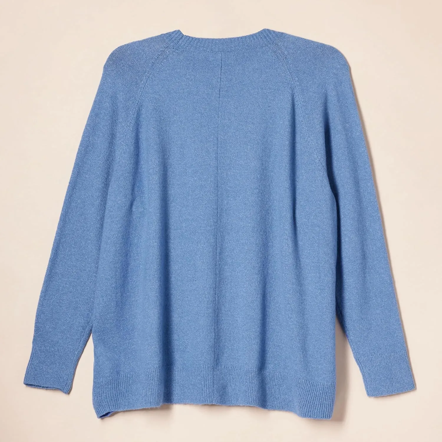 Amazon Essentials Women's Classic-Fit Soft Touch Long-Sleeve Crewneck Sweater