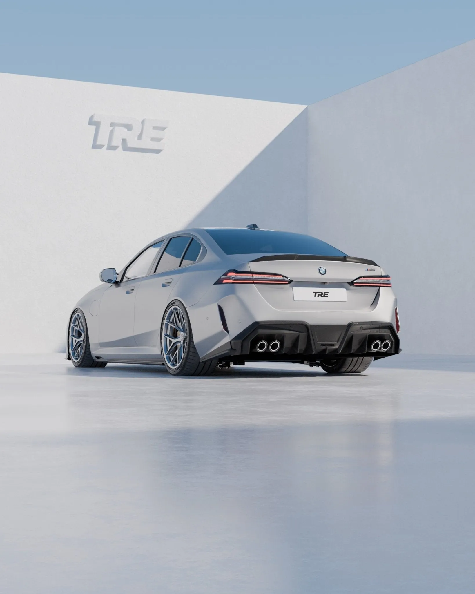 BMW M5 G90 Saloon TRE PR-1 Carbon Body Kit