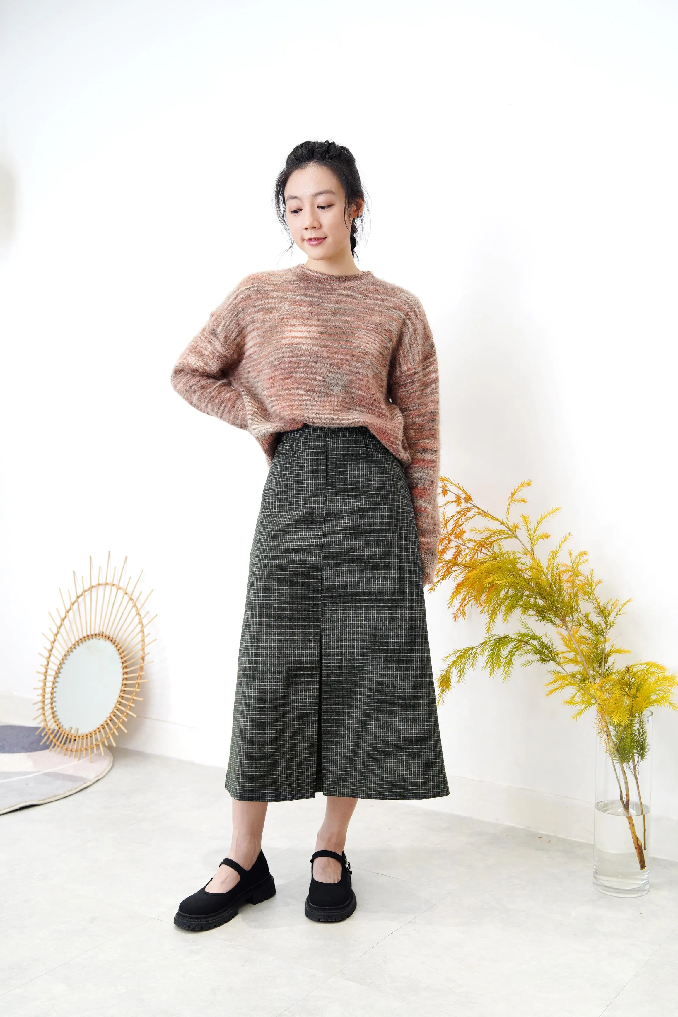 Brown tone soft sweater