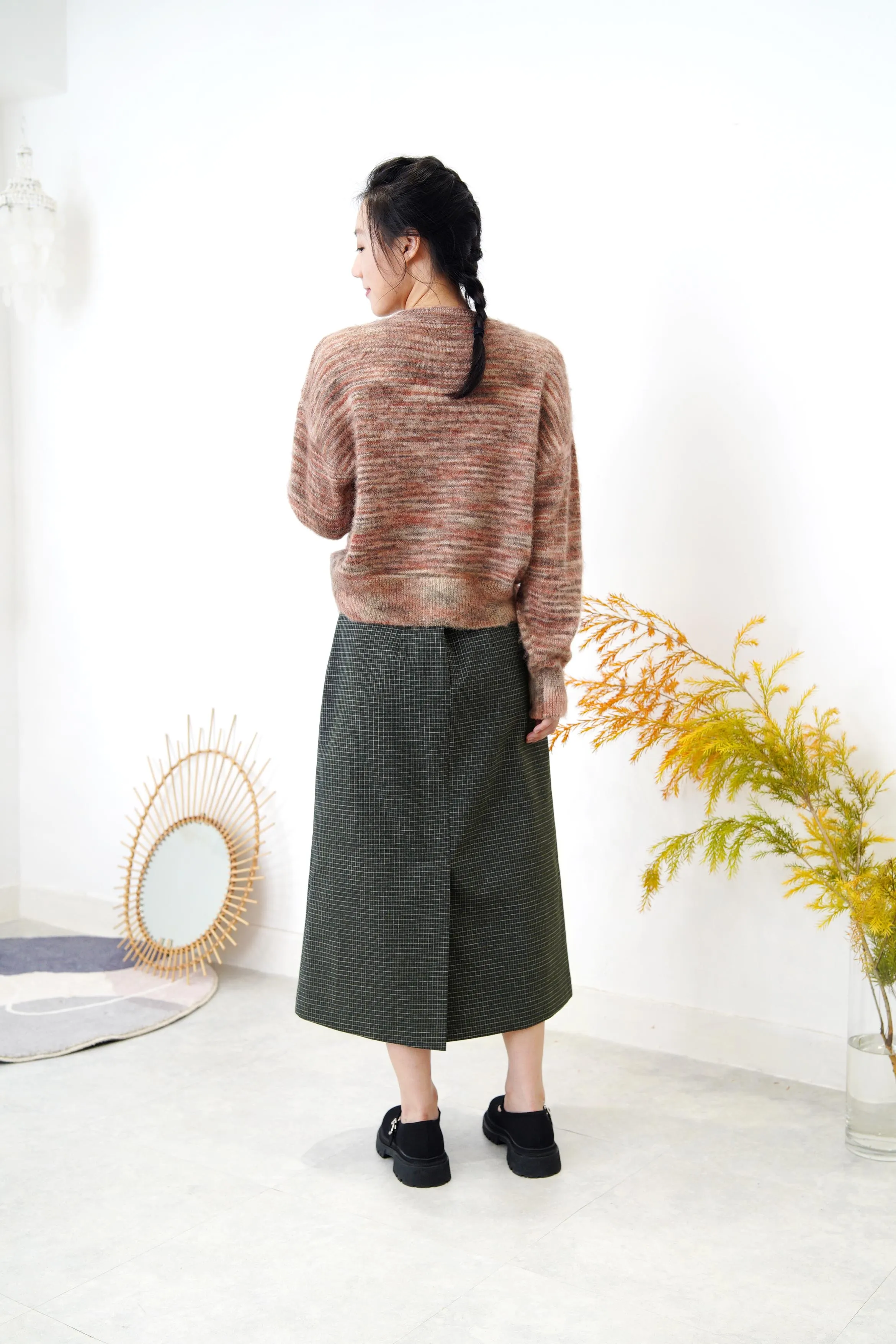 Brown tone soft sweater