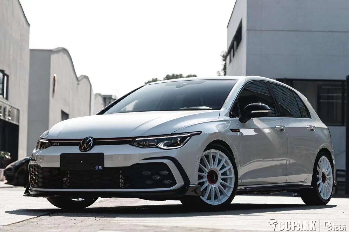 CMST Tuning Side Skirts  for Volkswagen Golf R GTI MK8 2022-ON Carbon Fiber / FRP