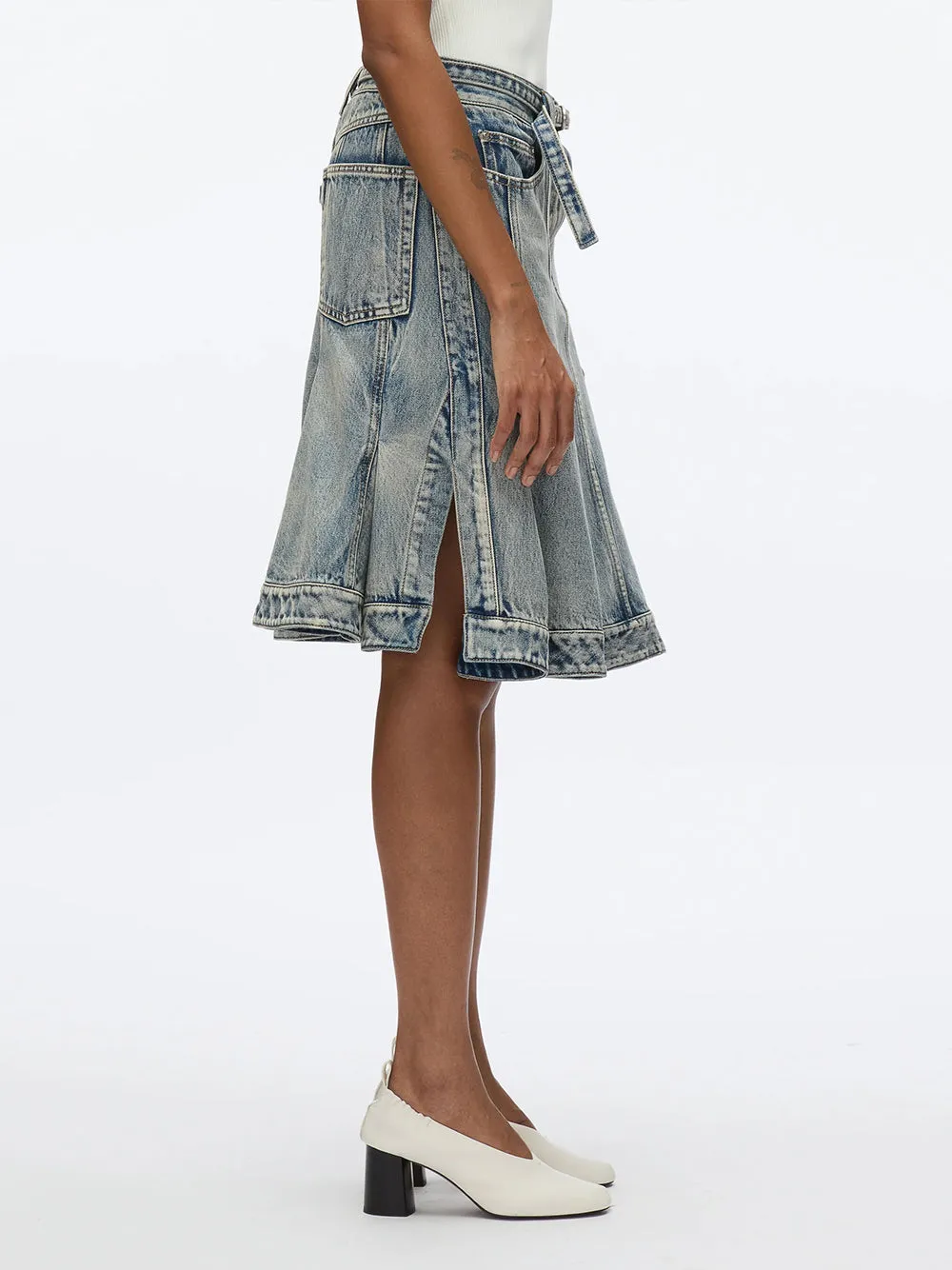 Flounce Hem Belted Denim Skirt (Washed Indigo)