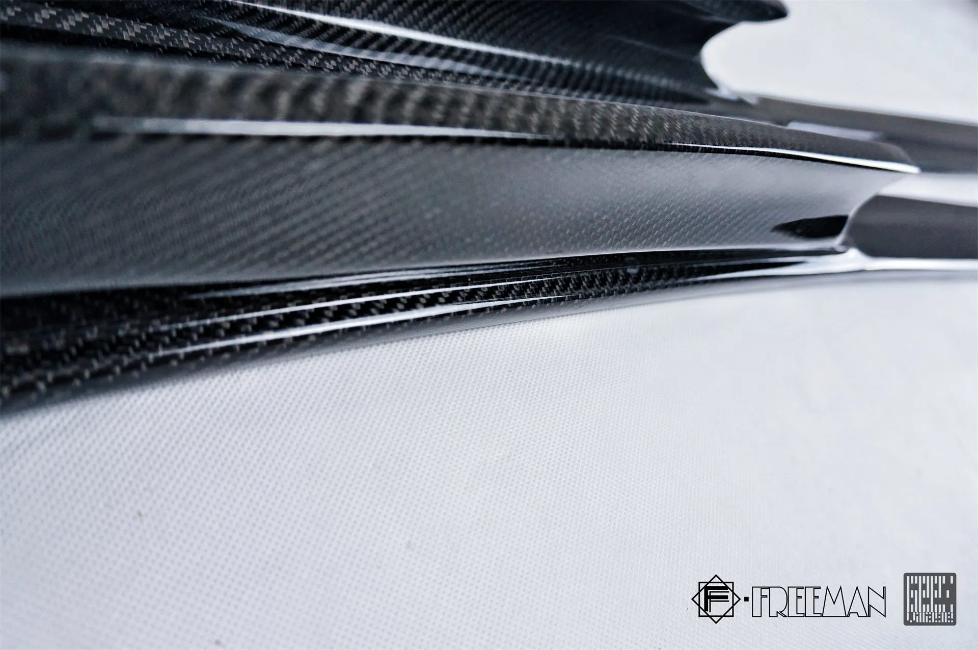 Geex Village Side Skirts for Porsche 718 Cayman Boxster Base S T GTS GT4 Spyder 2017-ON Carbon Fiber