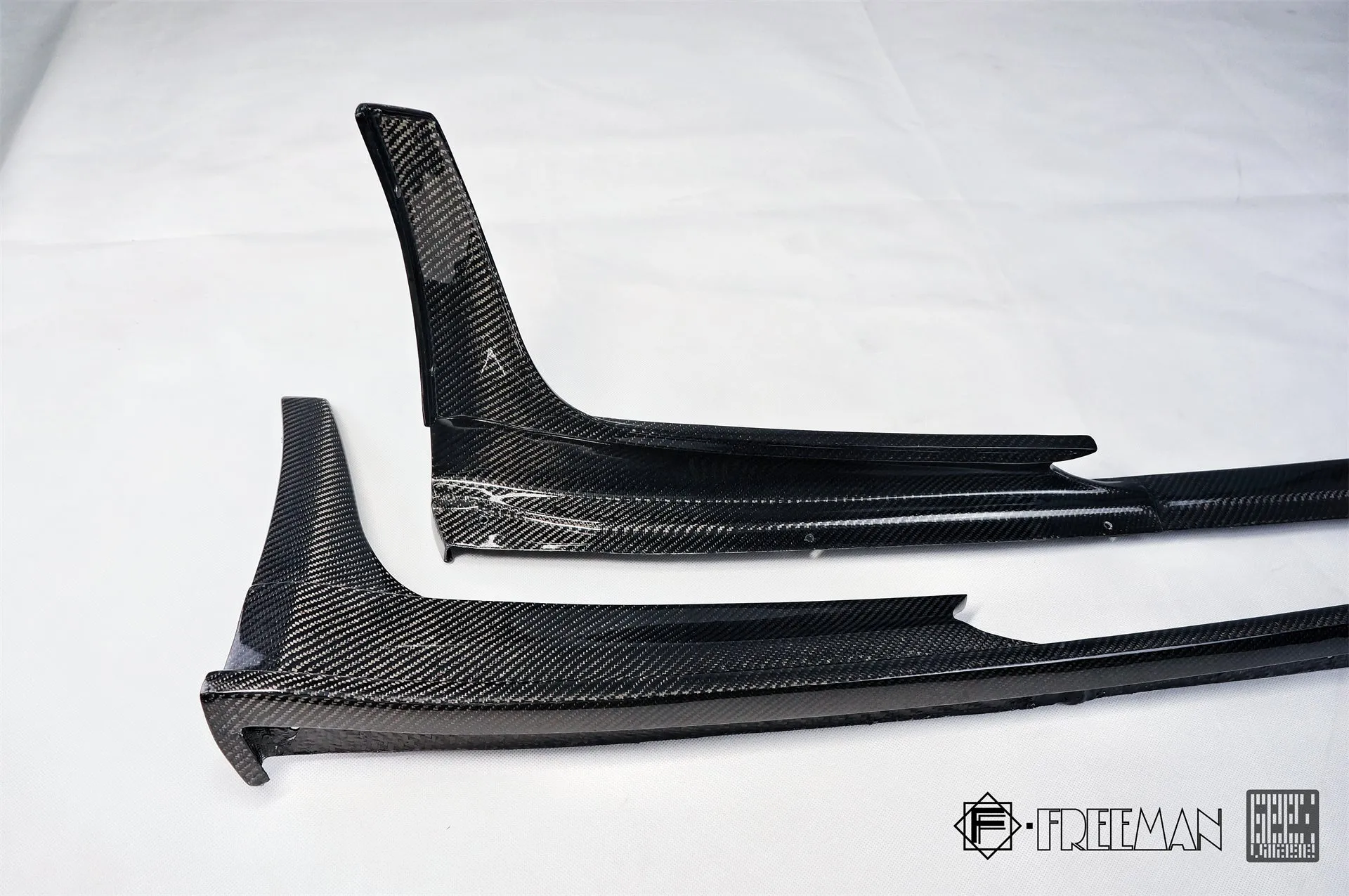 Geex Village Side Skirts for Porsche 718 Cayman Boxster Base S T GTS GT4 Spyder 2017-ON Carbon Fiber