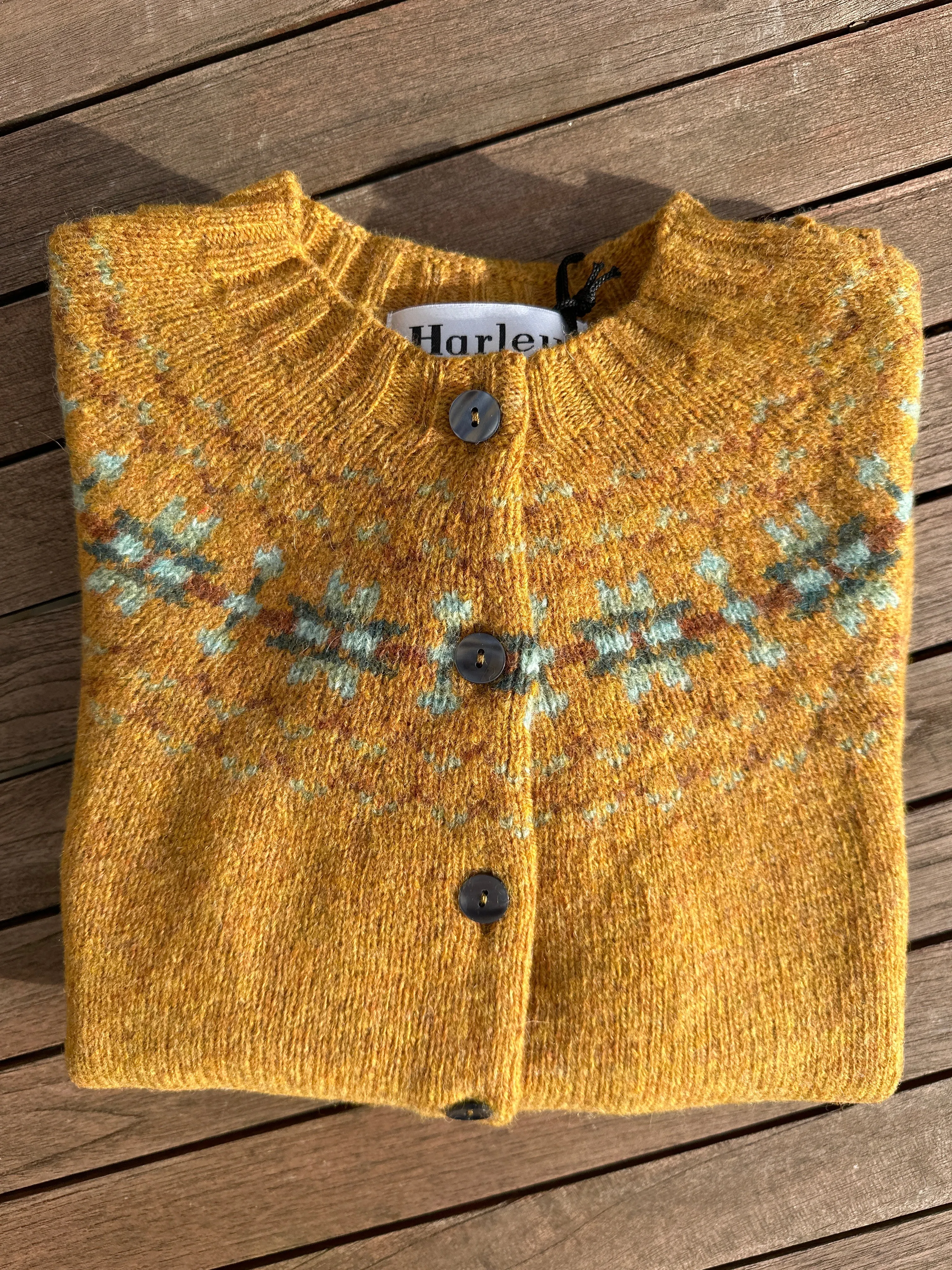 Harley Of Scotland Fairisle Cardigan In Cummin