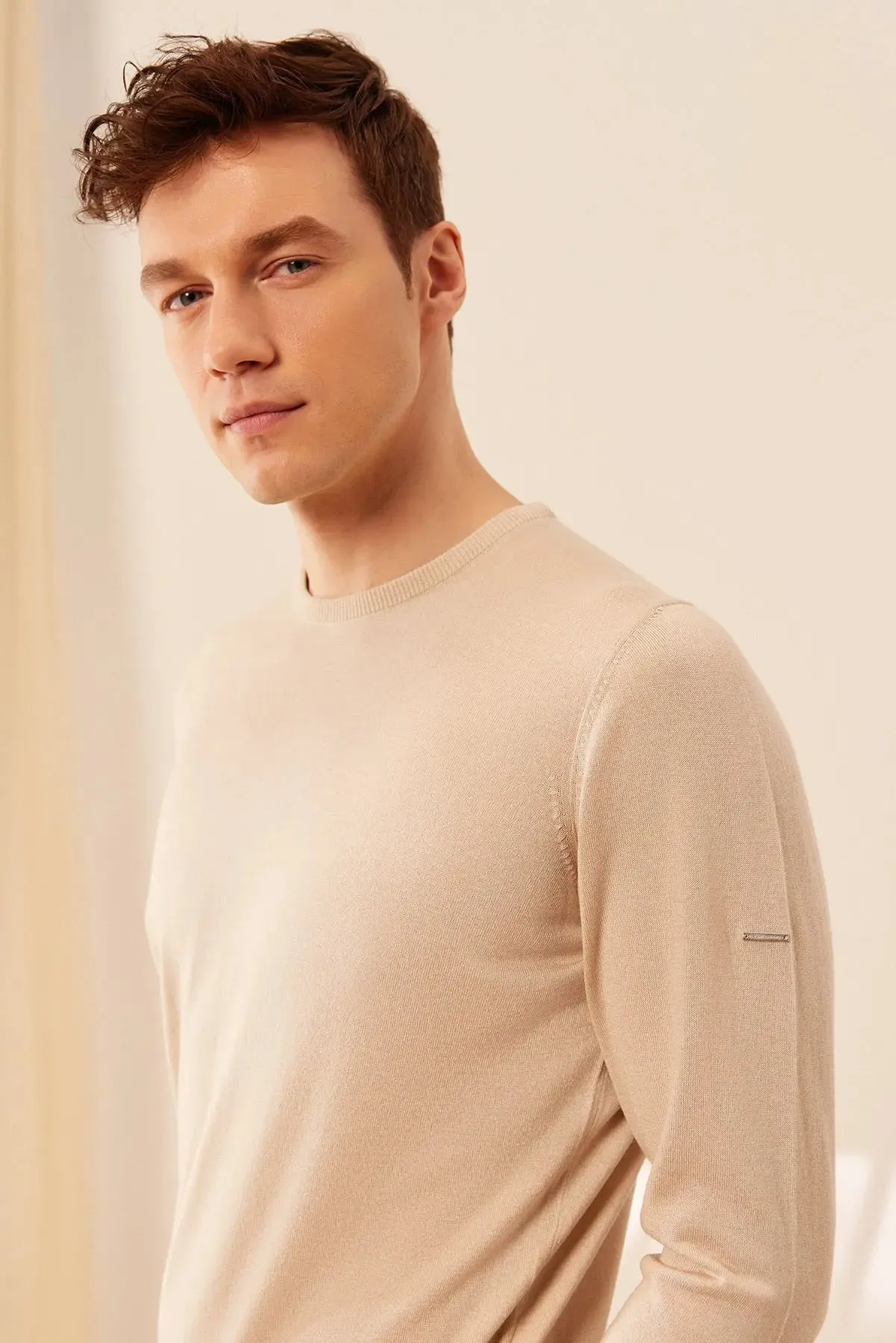 Light Beige Silk and Cashmere Round Collar Long Sleeve Utku Men's Knitwear