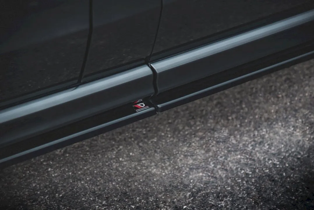 Maxton Design - Side Skirts Diffusers Mercedes-Benz V-Class Long AMG-Line W447