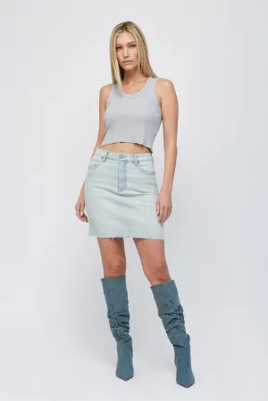 [PEYTON] LIGHT WASH 17" INSEAM STRETCH MINI SKIRT