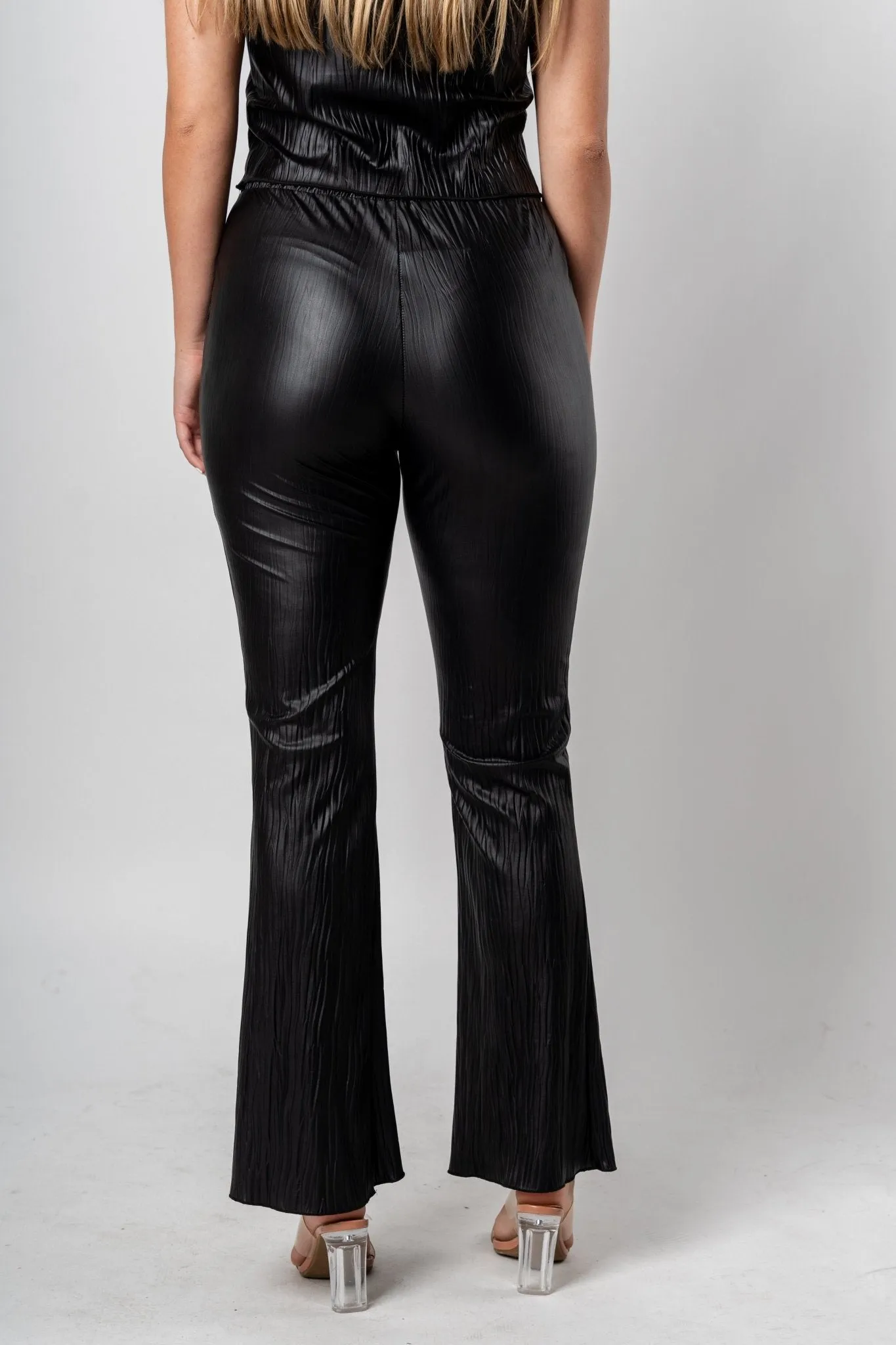 Pleated flare pants black