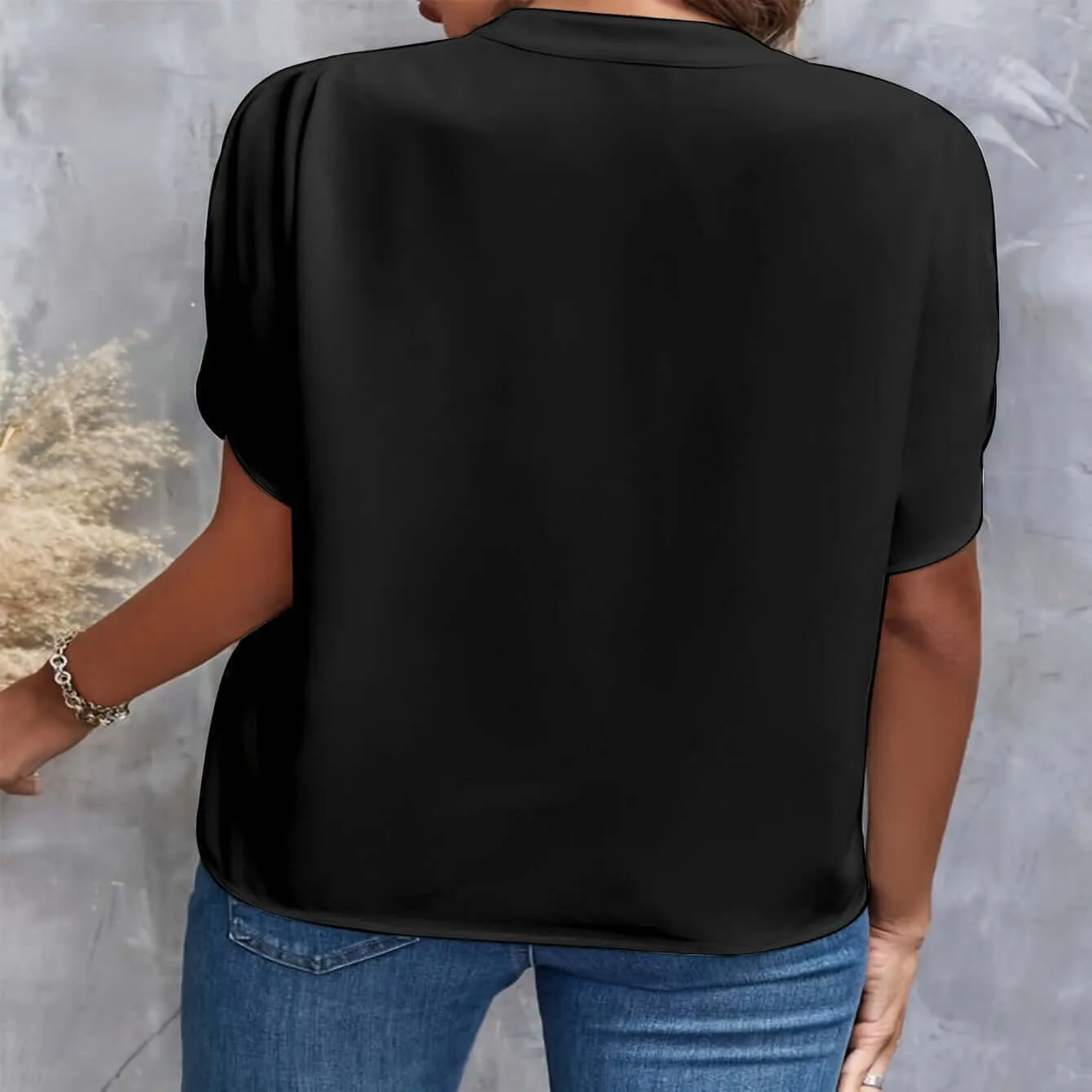 Raizel | Stylish V-Neck Blouse