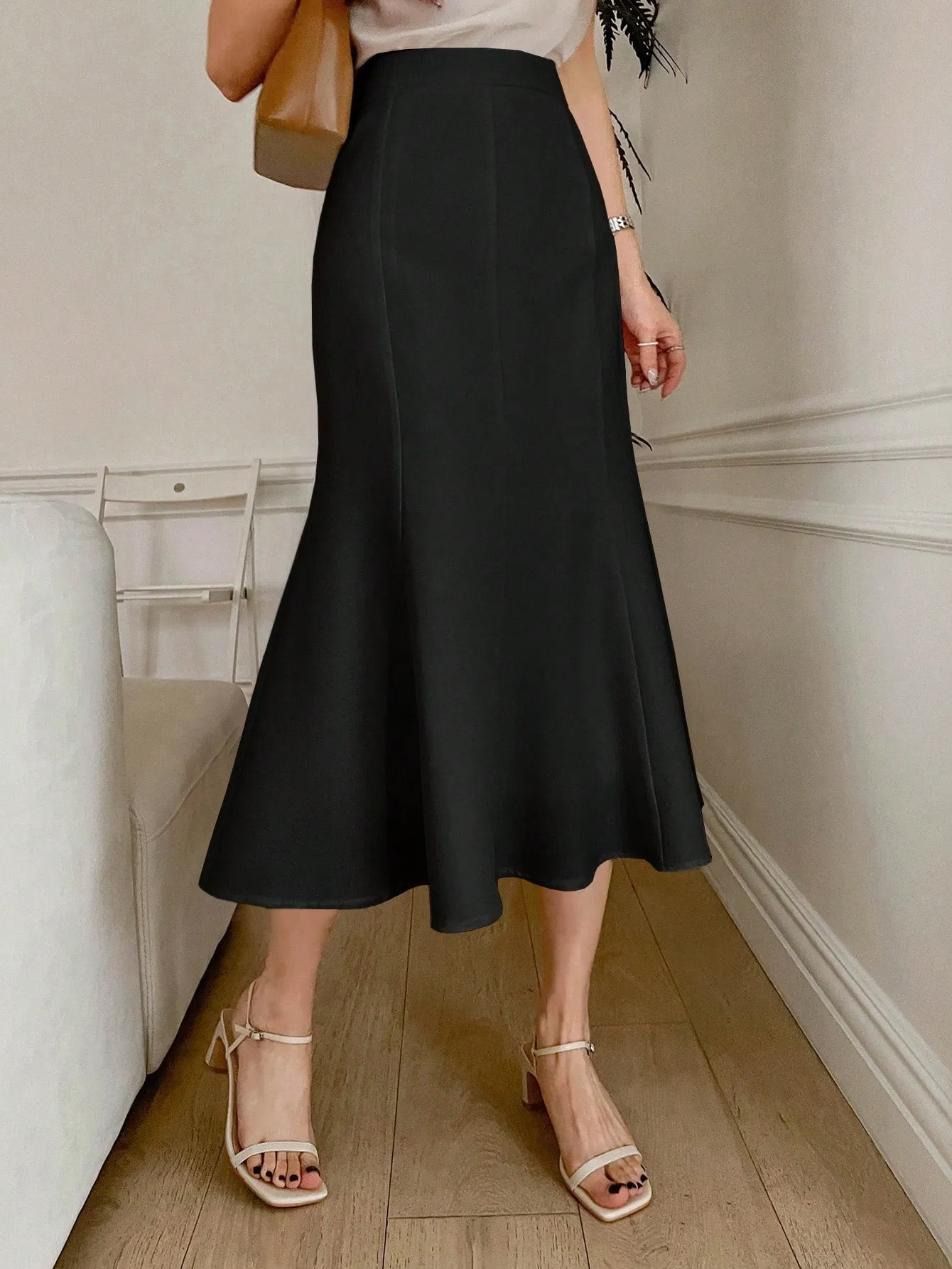 Solid High Waist Mermaid Hem Skirt